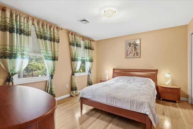 25 Hamlet Street 25, Newton, MA 02459
