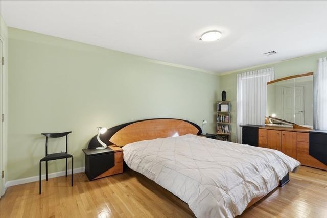 25 Hamlet Street 25, Newton, MA 02459