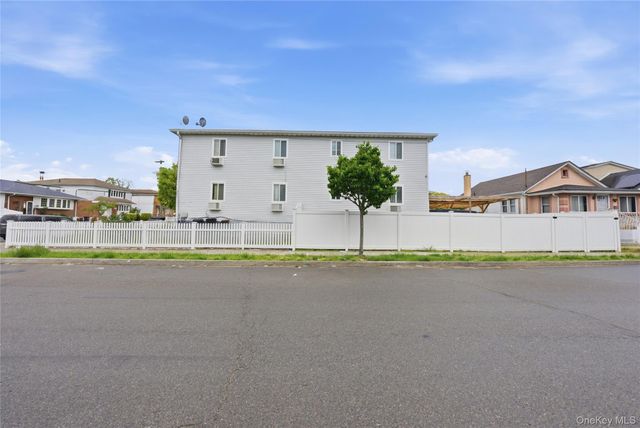 220-19 146th Avenue, Springfield Gardens, NY 11413