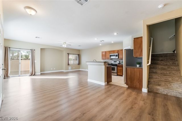 1080 Slate Crossing Lane 3, Henderson, NV 89002