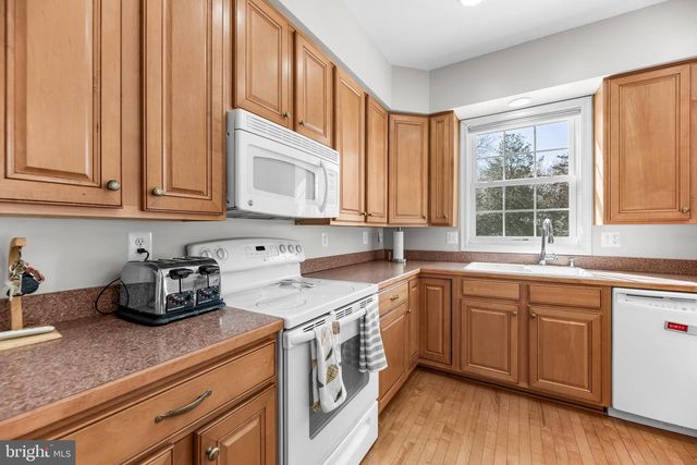 42161 PATUXENT DR, Mechanicsville, MD 20659