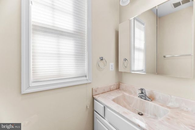 42161 PATUXENT DR, Mechanicsville, MD 20659