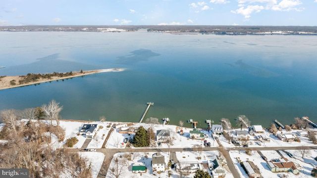 42161 PATUXENT DR, Mechanicsville, MD 20659