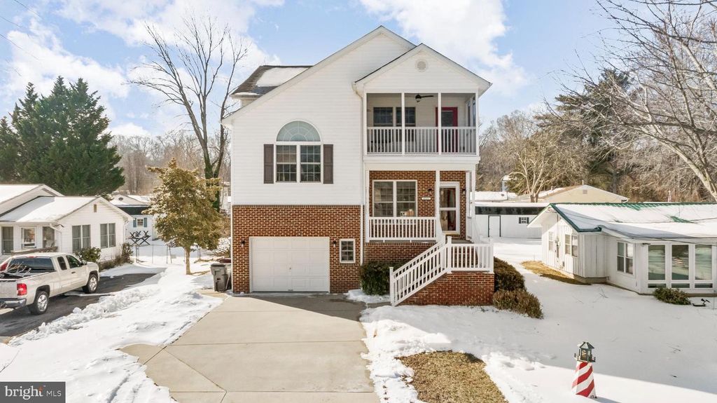 42161 PATUXENT DR, Mechanicsville, MD 20659