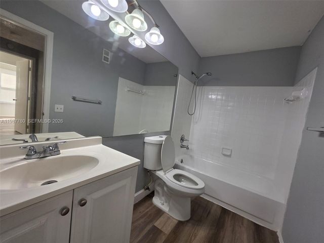 2303 N Congress Ave 28, Boynton Beach, FL 33426