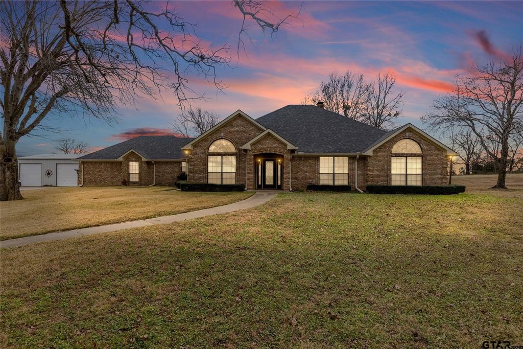 1127 SW County Road 3230, Winnsboro, TX 75494