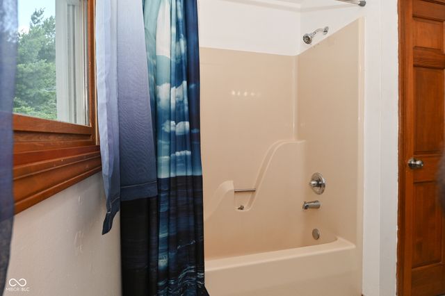 1012 Hudson Bay Drive, Greenwood, IN 46142