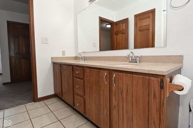 1012 Hudson Bay Drive, Greenwood, IN 46142