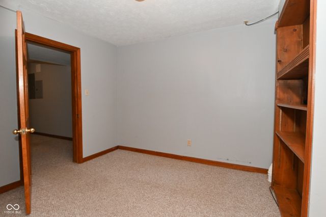 1012 Hudson Bay Drive, Greenwood, IN 46142