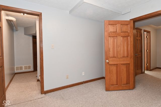 1012 Hudson Bay Drive, Greenwood, IN 46142