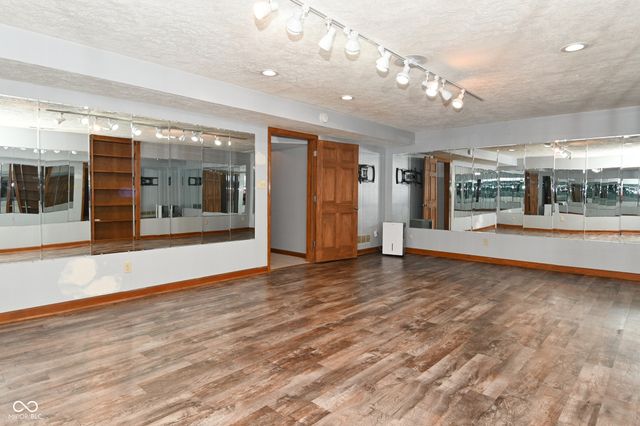 1012 Hudson Bay Drive, Greenwood, IN 46142