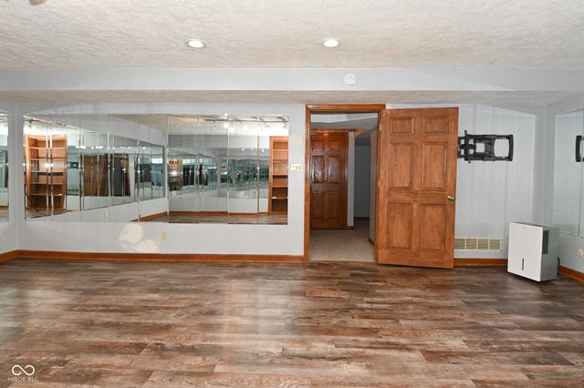 1012 Hudson Bay Drive, Greenwood, IN 46142