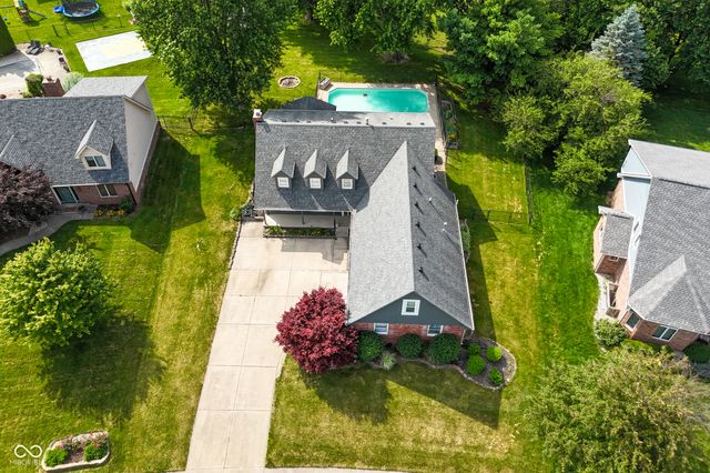 1012 Hudson Bay Drive, Greenwood, IN 46142