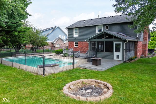 1012 Hudson Bay Drive, Greenwood, IN 46142