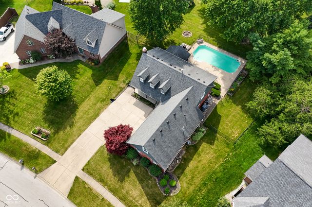 1012 Hudson Bay Drive, Greenwood, IN 46142