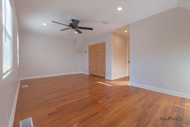 527 N Ridgeway Avenue, Chicago, IL 60624