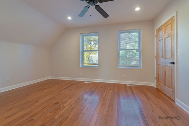 527 N Ridgeway Avenue, Chicago, IL 60624