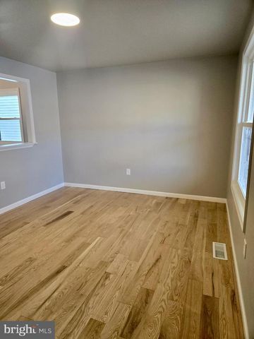 580 WALNUT ST, Pottstown, PA 19464