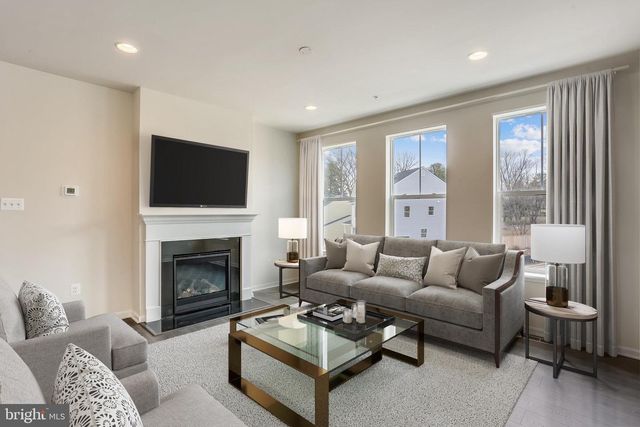 CORNFIELD RD, Pasadena, MD 21122