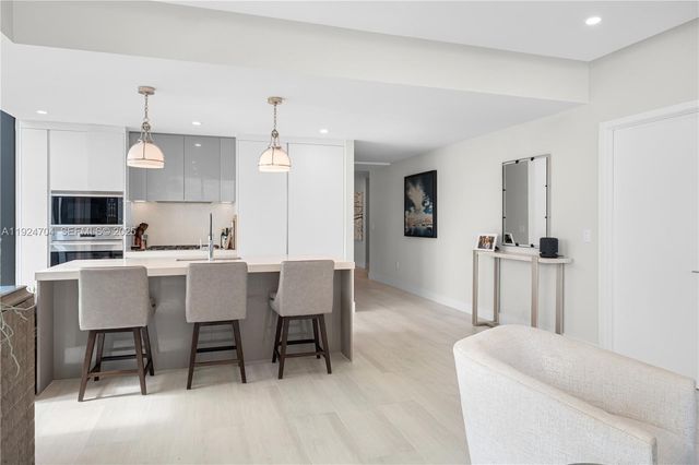 788 NE 23rd St 2201, Miami, FL 33137