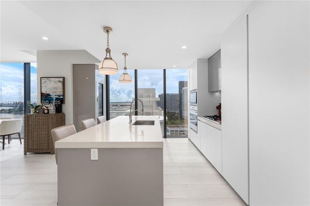 788 NE 23rd St 2201, Miami, FL 33137