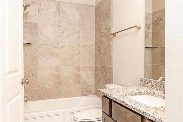 5546 Sallow Bay Lane, Fulshear, TX 77441
