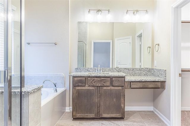 5546 Sallow Bay Lane, Fulshear, TX 77441
