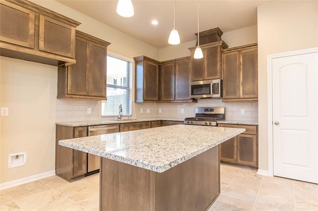5546 Sallow Bay Lane, Fulshear, TX 77441