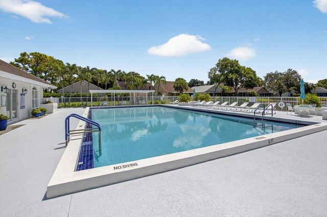 13791 Oneida Drive C2, Delray Beach, FL 33446