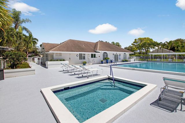 13791 Oneida Drive C2, Delray Beach, FL 33446