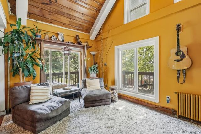 14 Smith Hill Road, New Hampton, NY 10958