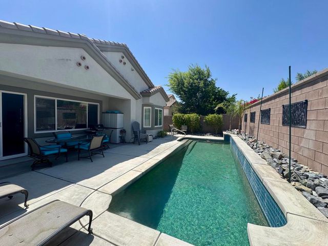 78648 Rainswept Way, Palm Desert, CA 92211