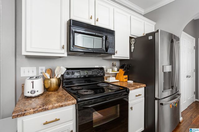 2048 TUDOR LANE, Moody, AL 35004