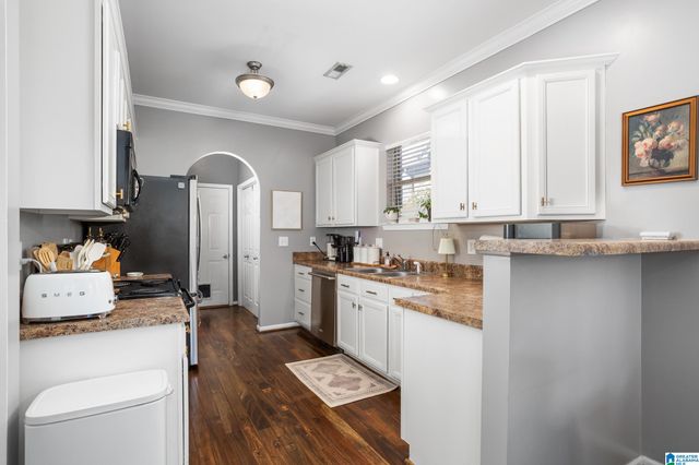 2048 TUDOR LANE, Moody, AL 35004