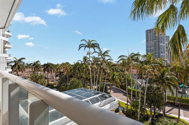 21050 Point Pl 502, Aventura, FL 33180