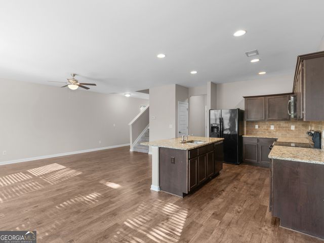 1064 Lear Drive, Locust Grove, GA 30248