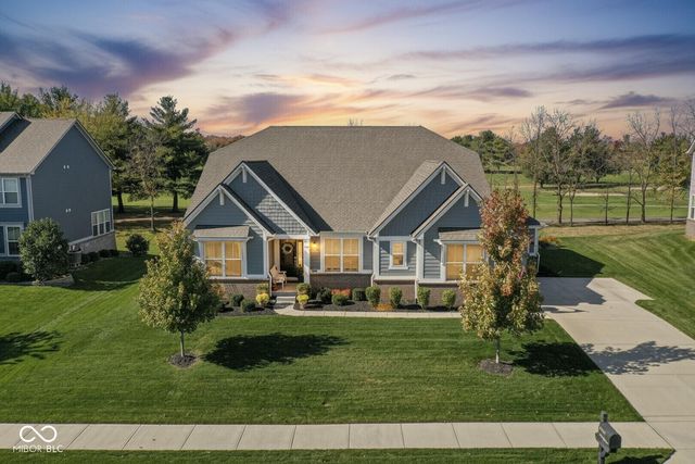 18903 Stonebluff Lane, Noblesville, IN 46062