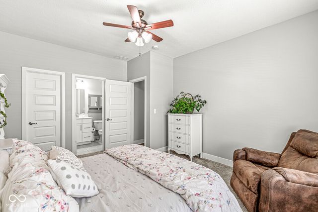 18903 Stonebluff Lane, Noblesville, IN 46062