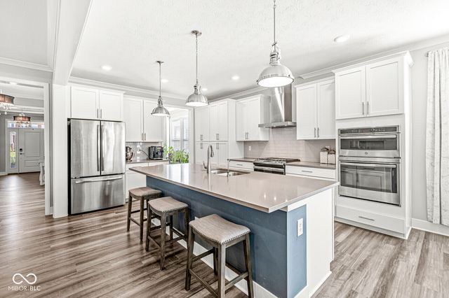 18903 Stonebluff Lane, Noblesville, IN 46062