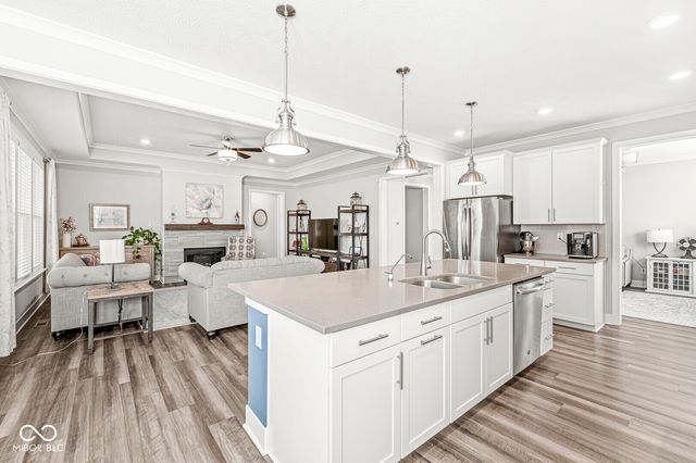 18903 Stonebluff Lane, Noblesville, IN 46062