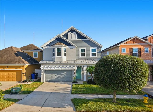 8113 CHAMPIONS FOREST WAY, Tampa, FL 33635