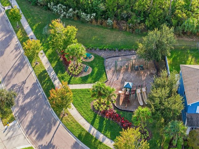 8113 CHAMPIONS FOREST WAY, Tampa, FL 33635