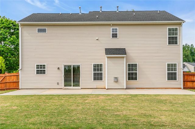 208 Dylan Oaks Drive, Simpsonville, SC 29681