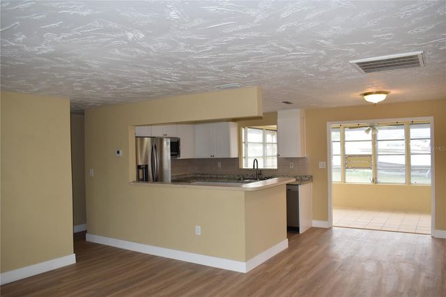 893 E 4TH STREET, Englewood, FL 34223