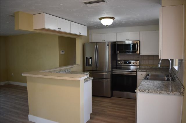 893 E 4TH STREET, Englewood, FL 34223