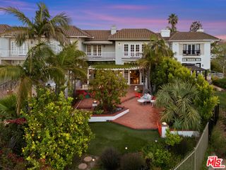 2305 Canyonback Road, Los Angeles, CA 90049