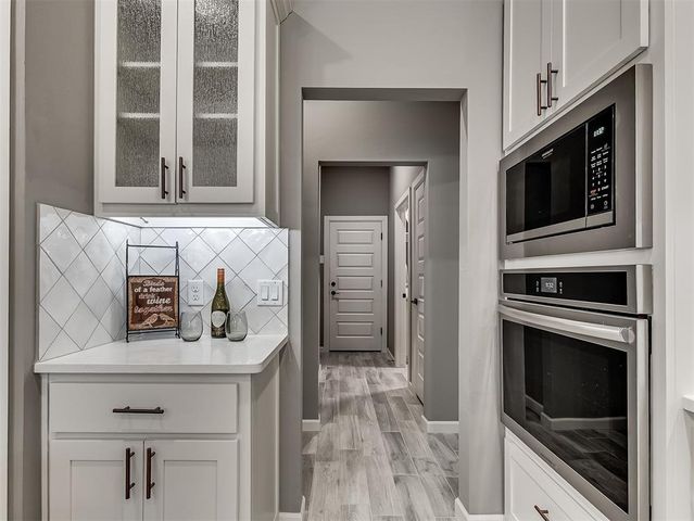 2913 Summit Hollow Circle, Norman, OK 73071