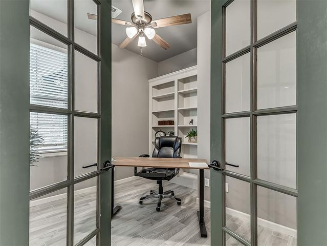 2913 Summit Hollow Circle, Norman, OK 73071