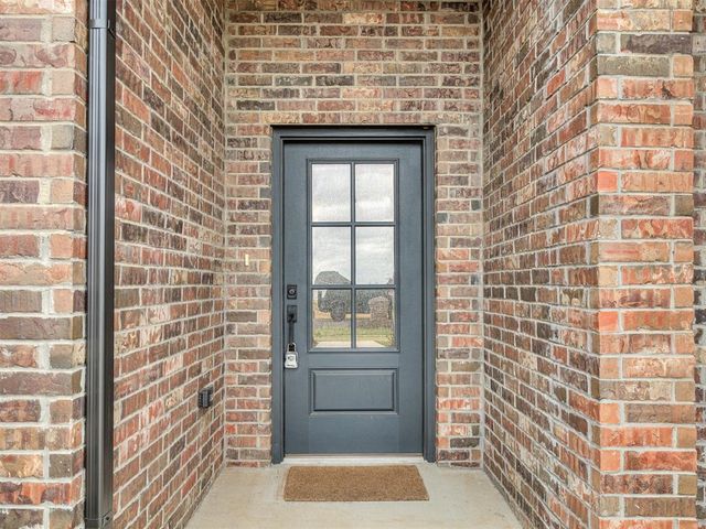 2913 Summit Hollow Circle, Norman, OK 73071