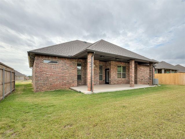 2913 Summit Hollow Circle, Norman, OK 73071
